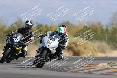 media/Nov-05-2022-SoCal Trackdays (Sat) [[f8d9b725ab]]/Turn 2 (1120am)/